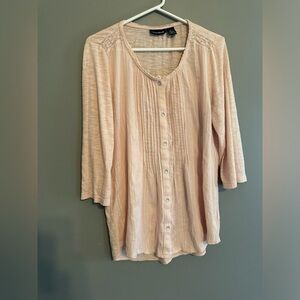 Super soft DKNY shirt